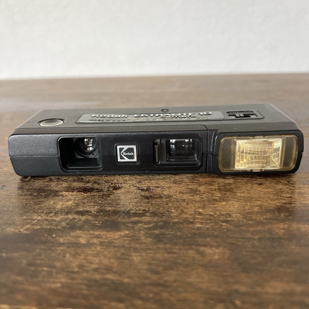 Vintage Kodak‎ Ektramax 110 Camera Untested